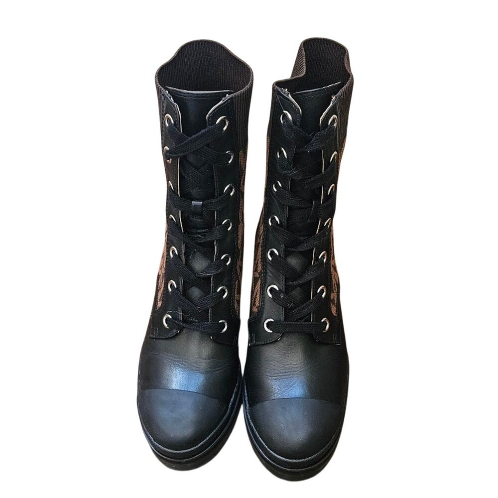 Michael Kors MK Logo Print Combat Boots Lug Sole Lace Up Zip - Picture 4 of 5